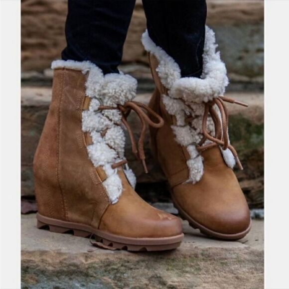 Joan of Arctic Wedge in Camel Brown in size 9.5 Shearling - Picture 5 of 13